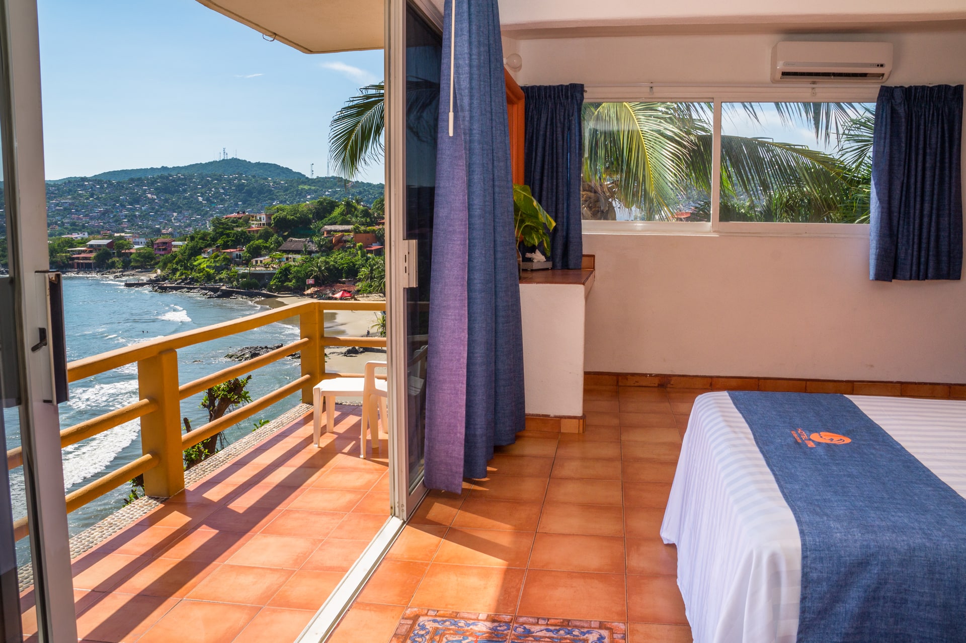 camas matrimoniales jardin Hotel Irma